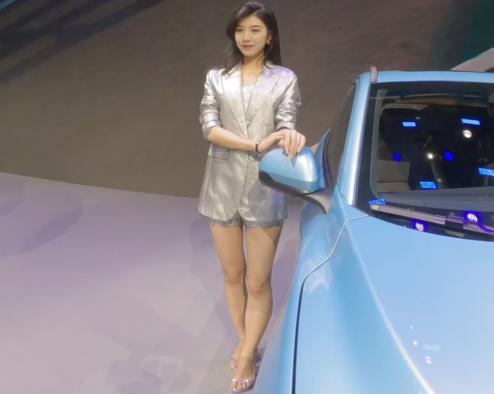 性感长腿 AUTO SHOW Sexy long legs