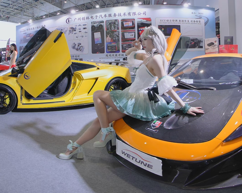 东莞AIT车展 Auto salon girl, Dongguan AIT Auto Show in China 2024